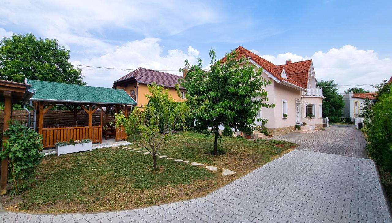 White Apartment Keszthely Εξωτερικό φωτογραφία